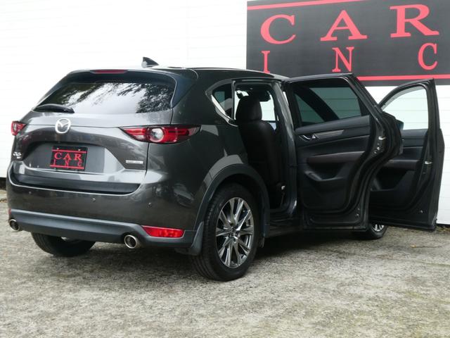 CX-5 XD エクスクルーシブモード BOSEサウンド 4WD 車高調付 パワーバックドア パワーシート レーダークルコン アイスト 衝突軽減 コーナーセンサー レーンアシスト ドラレコ シートヒーター ステアヒーター 純正SDナビ(27枚目)