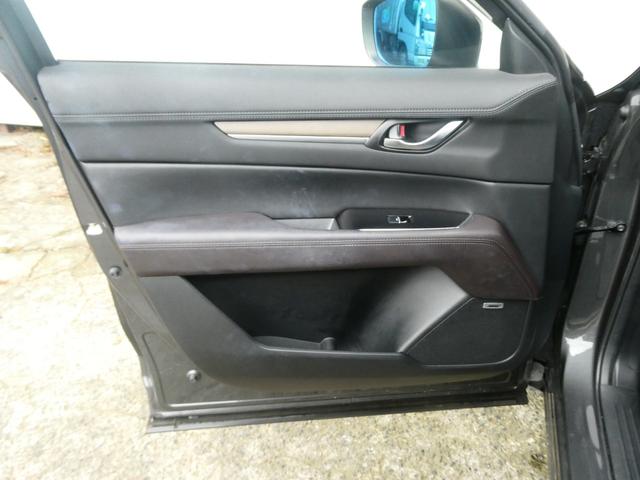 CX-5 XD エクスクルーシブモード BOSEサウンド 4WD 車高調付 パワーバックドア パワーシート レーダークルコン アイスト 衝突軽減 コーナーセンサー レーンアシスト ドラレコ シートヒーター ステアヒーター 純正SDナビ(40枚目)