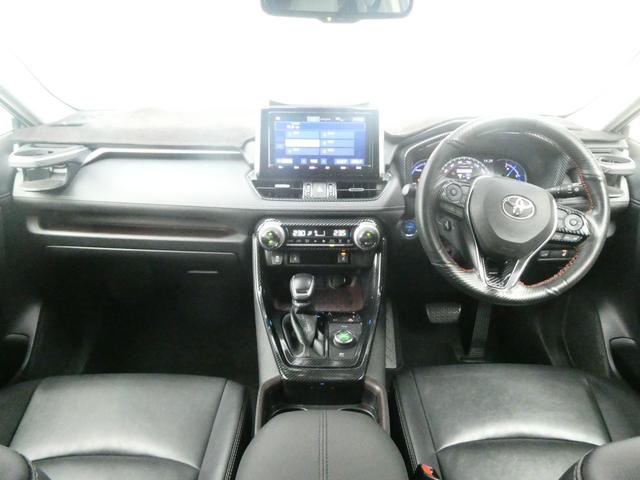 ＲＡＶ４ ハイブリッドＧ　トヨタセーフティ　レーダークルコン　パワーバックドア　衝突軽減　４ＷＤ　レーンアシスト　純正ＳＤナビ　コーナーセンサー　シートヒーター　ステアヒーター　バックカメラ　ＥＴＣ　ＢＳＭ　フルエアロ（4枚目）