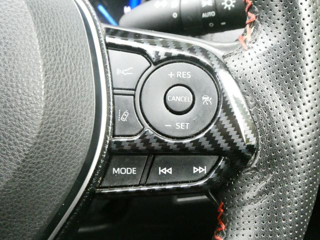 ＲＡＶ４ ハイブリッドＧ　トヨタセーフティ　レーダークルコン　パワーバックドア　衝突軽減　４ＷＤ　レーンアシスト　純正ＳＤナビ　コーナーセンサー　シートヒーター　ステアヒーター　バックカメラ　ＥＴＣ　ＢＳＭ　フルエアロ（7枚目）