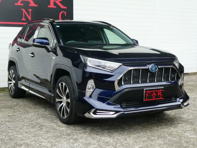 ＲＡＶ４ ハイブリッドＧ　トヨタセーフティ　レーダークルコン　パワーバックドア　衝突軽減　４ＷＤ　レーンアシスト　純正ＳＤナビ　コーナーセンサー　シートヒーター　ステアヒーター　バックカメラ　ＥＴＣ　ＢＳＭ　フルエアロ（18枚目）