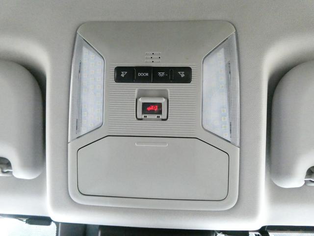 ＲＡＶ４ ハイブリッドＧ　トヨタセーフティ　レーダークルコン　パワーバックドア　衝突軽減　４ＷＤ　レーンアシスト　純正ＳＤナビ　コーナーセンサー　シートヒーター　ステアヒーター　バックカメラ　ＥＴＣ　ＢＳＭ　フルエアロ（52枚目）