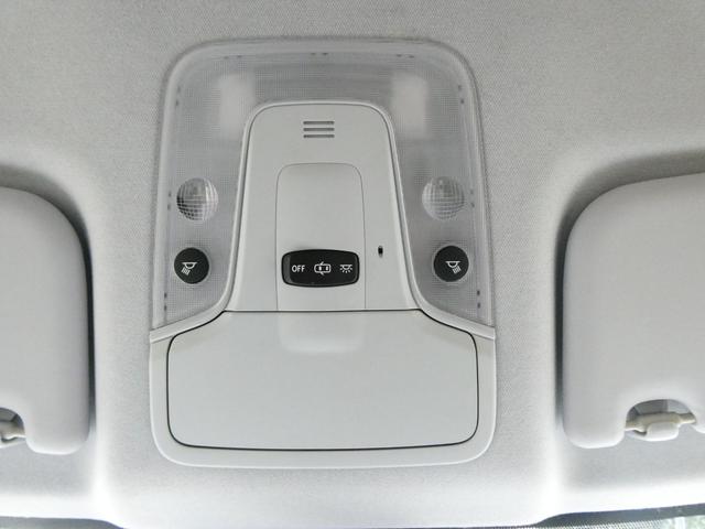 プリウス S トヨタセーフティー レーダークルコン 衝突軽減 レーンアシスト ステリモ AC100V フルエアロ 純正HDDナビ フォグ CD DVD オートハイビーム 社外15インチAW プッシュスタート(49枚目)
