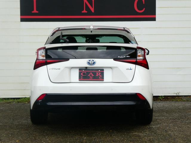 プリウス Ａプレミアム　ツーリングセレクション　パワーシート　トヨタセーフティー　ＢＳＭ　レーンアシスト　Ｐアシスト　レーダークルコン　Ｂカメラ　衝突軽減　ＨＵＤ　シートヒーター　シーテョエアコン　ＡＣ１００Ｖ　ステリモ　純正ＳＤナビ　フルセグ（27枚目）