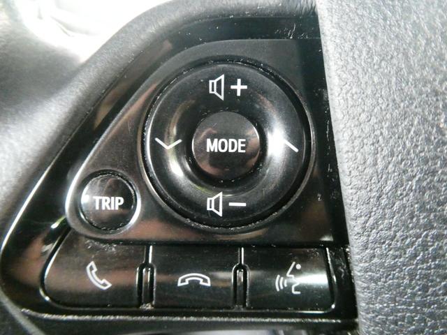 プリウス Ａプレミアム　ツーリングセレクション　パワーシート　トヨタセーフティー　ＢＳＭ　レーンアシスト　Ｐアシスト　レーダークルコン　Ｂカメラ　衝突軽減　ＨＵＤ　シートヒーター　シーテョエアコン　ＡＣ１００Ｖ　ステリモ　純正ＳＤナビ　フルセグ（54枚目）