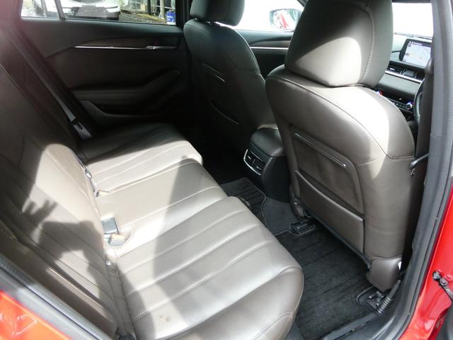 アテンザワゴン ＸＤ　Ｌパッケージ　ＢＯＳＥサウンド　４ＷＤ　ルーフレール　衝突軽減　レーダークルコン　レーンアシスト　パワーシート　シートヒーター　ステアヒーター　全方位カメラ　Ｂカメラ　ＢＳＭ　コーナーセンサー　アイスト　ドラレコ（13枚目）