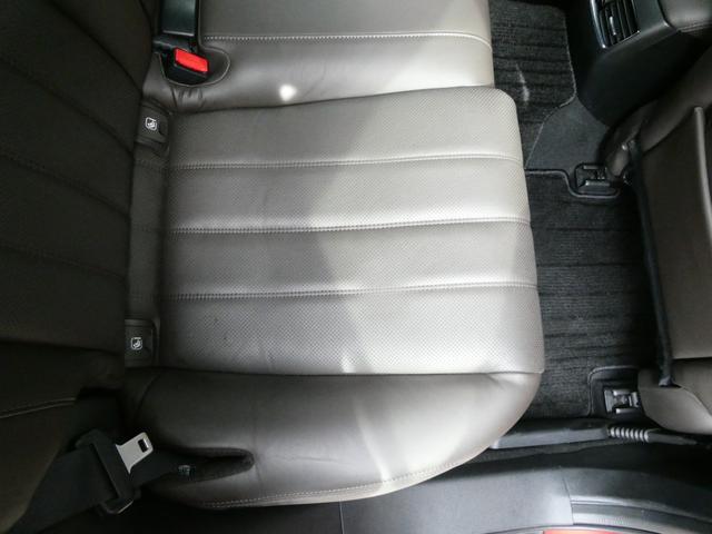 アテンザワゴン ＸＤ　Ｌパッケージ　ＢＯＳＥサウンド　４ＷＤ　ルーフレール　衝突軽減　レーダークルコン　レーンアシスト　パワーシート　シートヒーター　ステアヒーター　全方位カメラ　Ｂカメラ　ＢＳＭ　コーナーセンサー　アイスト　ドラレコ（39枚目）