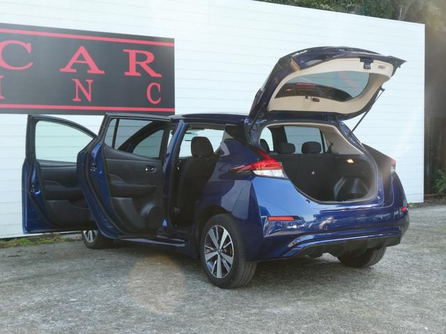 リーフ e+ X プロパイロット 衝突軽減 全方位カメラ Bカメラ シートヒーター ステアヒーター ステアスイッチ BSM デジタルミラー ETC2.0 純正メモリーナビ フルセグ HDMI LEDヘッドライト(30枚目)