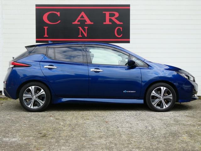 リーフ G プロパイロット レーダークルコン コーナーセンサー 衝突軽減 ステリモ BSM シートヒーター デジタルミラー ステアヒーター ETC 全方位カメラ Bカメラ 純正SDナビ フルセグ オートライト(19枚目)