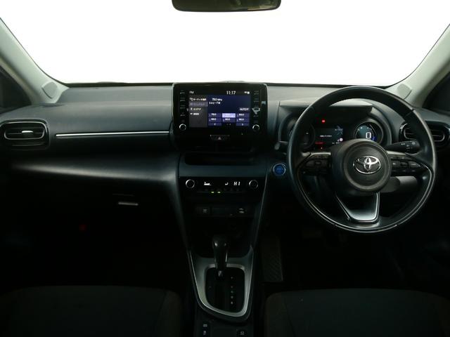 ヤリスクロス ハイブリッドＧ　トヨタセーフティ　レーダークルコン　コーナーセンサー　衝突軽減　ＥＴＣ　レーンアシスト　ステリモ　純正メモリーナビ　フルセグ　ＵＤＢ　Ｂｌｕｅｔｏｏｔｈ　純正ハロゲン　オートハイビーム　純正１６ＡＷ（4枚目）