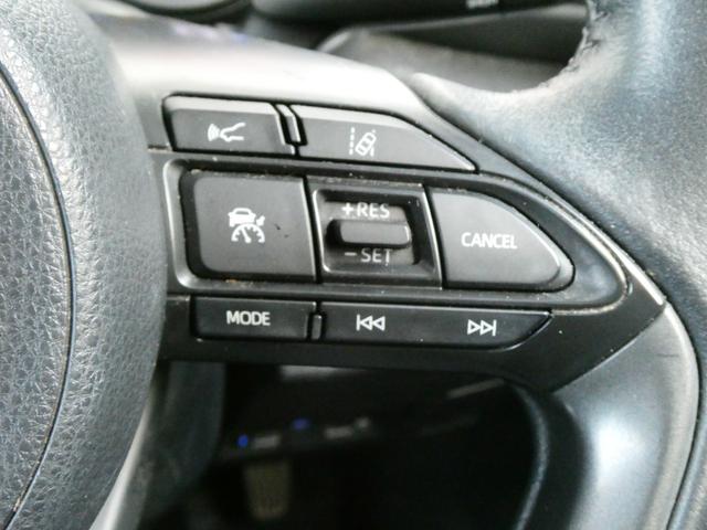 ヤリスクロス ハイブリッドＧ　トヨタセーフティ　レーダークルコン　コーナーセンサー　衝突軽減　ＥＴＣ　レーンアシスト　ステリモ　純正メモリーナビ　フルセグ　ＵＤＢ　Ｂｌｕｅｔｏｏｔｈ　純正ハロゲン　オートハイビーム　純正１６ＡＷ（7枚目）