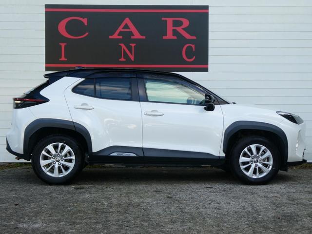 ヤリスクロス ハイブリッドＧ　トヨタセーフティ　レーダークルコン　コーナーセンサー　衝突軽減　ＥＴＣ　レーンアシスト　ステリモ　純正メモリーナビ　フルセグ　ＵＤＢ　Ｂｌｕｅｔｏｏｔｈ　純正ハロゲン　オートハイビーム　純正１６ＡＷ（19枚目）