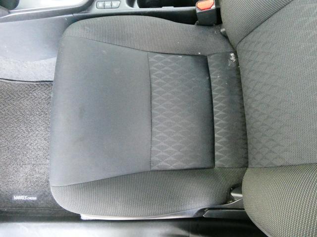 ヤリスクロス ハイブリッドＧ　トヨタセーフティ　レーダークルコン　コーナーセンサー　衝突軽減　ＥＴＣ　レーンアシスト　ステリモ　純正メモリーナビ　フルセグ　ＵＤＢ　Ｂｌｕｅｔｏｏｔｈ　純正ハロゲン　オートハイビーム　純正１６ＡＷ（40枚目）