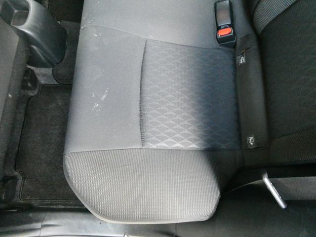 ヤリスクロス ハイブリッドＧ　トヨタセーフティ　レーダークルコン　コーナーセンサー　衝突軽減　ＥＴＣ　レーンアシスト　ステリモ　純正メモリーナビ　フルセグ　ＵＤＢ　Ｂｌｕｅｔｏｏｔｈ　純正ハロゲン　オートハイビーム　純正１６ＡＷ（43枚目）