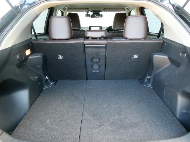 ヤリスクロス ハイブリッドＺ　トヨタセーフティ　レーダークルコン　パワーシート　衝突軽減　全方位カメラ　Ｂカメラ　シートヒーター　ステアヒーター　パワーシート　サイドカメラ　ドラレコ　純正メモリーナビ　コーナーセンサー　フルセグ（16枚目）