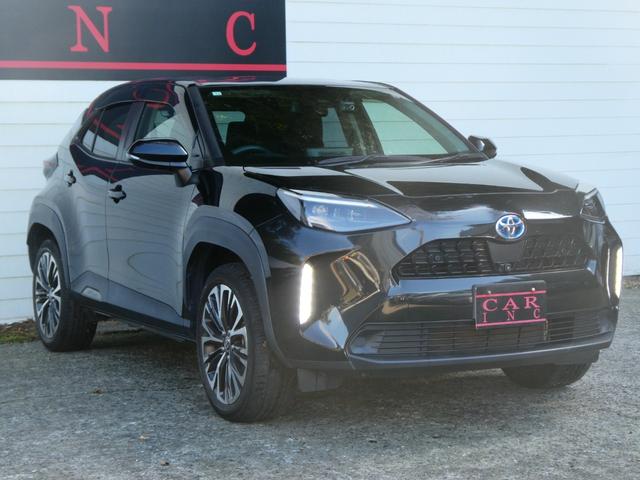 ヤリスクロス ハイブリッドＺ　トヨタセーフティ　レーダークルコン　パワーシート　衝突軽減　全方位カメラ　Ｂカメラ　シートヒーター　ステアヒーター　パワーシート　サイドカメラ　ドラレコ　純正メモリーナビ　コーナーセンサー　フルセグ（18枚目）