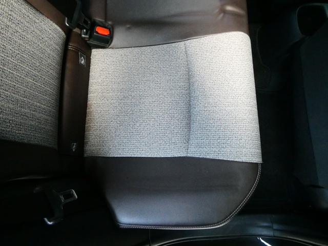 ヤリスクロス ハイブリッドＺ　トヨタセーフティ　レーダークルコン　パワーシート　衝突軽減　全方位カメラ　Ｂカメラ　シートヒーター　ステアヒーター　パワーシート　サイドカメラ　ドラレコ　純正メモリーナビ　コーナーセンサー　フルセグ（38枚目）