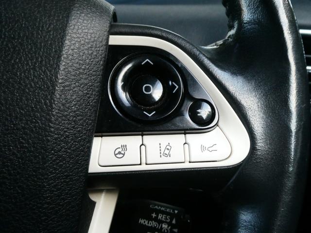 プリウスＰＨＶ Ａ　トヨタセーフティ　コーナーセンサー　レーダークルコン　衝突軽減　ドラレコ　Ｐアシスト　レーンアシスト　シートヒーター　ステアヒーター　ステリモ　ＴＲＤエアロ　Ｂカメラ　ＥＴＣ２．０　純正ＳＤナビ（7枚目）