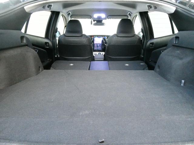 プリウスＰＨＶ Ａ　トヨタセーフティ　コーナーセンサー　レーダークルコン　衝突軽減　ドラレコ　Ｐアシスト　レーンアシスト　シートヒーター　ステアヒーター　ステリモ　ＴＲＤエアロ　Ｂカメラ　ＥＴＣ２．０　純正ＳＤナビ（44枚目）