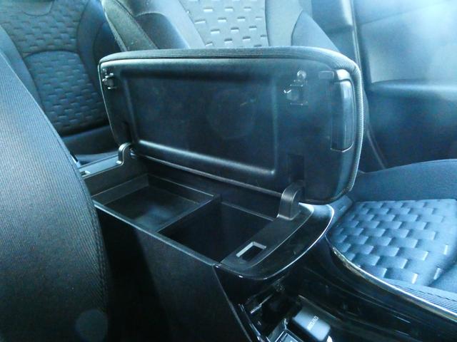 プリウスＰＨＶ Ａ　トヨタセーフティ　コーナーセンサー　レーダークルコン　衝突軽減　ドラレコ　Ｐアシスト　レーンアシスト　シートヒーター　ステアヒーター　ステリモ　ＴＲＤエアロ　Ｂカメラ　ＥＴＣ２．０　純正ＳＤナビ（60枚目）