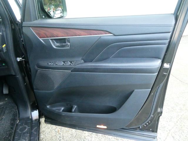 デリカD:5 G 両側パワスラ 4WD レーダークルコン 衝突軽減 レーンアシスト ETC アイドリングストップ パドルシフト ステアスイッチ ドラレコ 社外メモリーナビ フルセグ LEDヘッドライト オートハイビーム(31枚目)