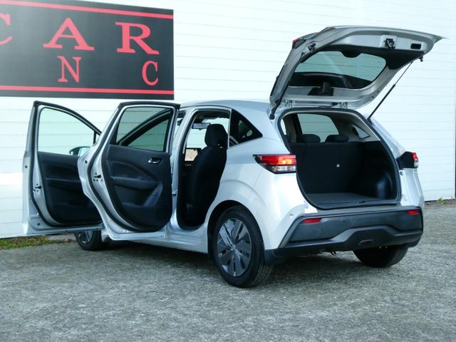 ノート Ｘ　プロパイロット　衝突軽減　全方位カメラ　コーナーセンサー　バックカメラ　レーンアシスト　ステリモ　デジタルミラー　シートヒーター　ステアヒーター　純正メモリーナビ　フルセグ　ＨＤＭＩ　ビルトインＥＴＣ（30枚目）