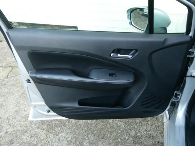 ノート Ｘ　プロパイロット　衝突軽減　全方位カメラ　コーナーセンサー　バックカメラ　レーンアシスト　ステリモ　デジタルミラー　シートヒーター　ステアヒーター　純正メモリーナビ　フルセグ　ＨＤＭＩ　ビルトインＥＴＣ（38枚目）