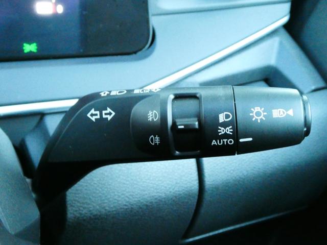 ノート Ｘ　プロパイロット　衝突軽減　全方位カメラ　コーナーセンサー　バックカメラ　レーンアシスト　ステリモ　デジタルミラー　シートヒーター　ステアヒーター　純正メモリーナビ　フルセグ　ＨＤＭＩ　ビルトインＥＴＣ（48枚目）