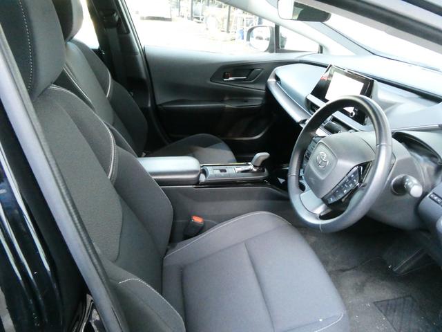 プリウス U トヨタセーフティ 衝突軽減 AC100V コーナーセンサー 全方位カメラ Bカメラ ステリモ ETC ドラレコ レーダークルコン レーンアシスト BSM 純正メモリーナビ フルセグ オートハイビーム(12枚目)