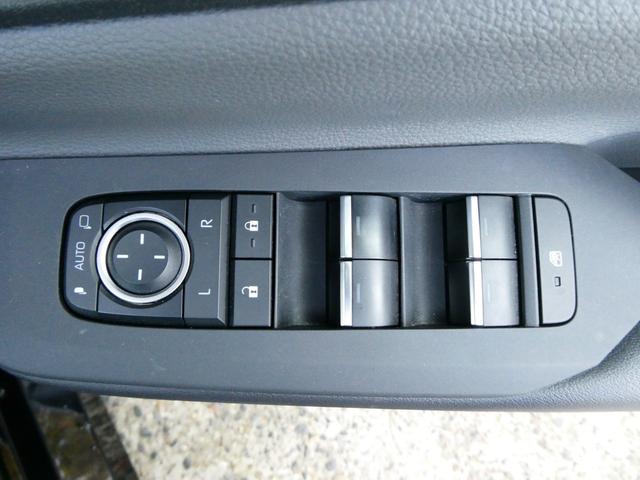 プリウス U トヨタセーフティ 衝突軽減 AC100V コーナーセンサー 全方位カメラ Bカメラ ステリモ ETC ドラレコ レーダークルコン レーンアシスト BSM 純正メモリーナビ フルセグ オートハイビーム(32枚目)