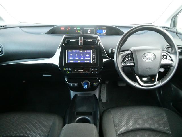 プリウス S レーダークルコン 衝突軽減 AC100V トヨタセーフティ バックカメラ ステアスイッチ ドラレコ 純正SDナビ フルセグ ビルトインETC コーナーセンサー オートハイビーム 純正15インチAW(4枚目)