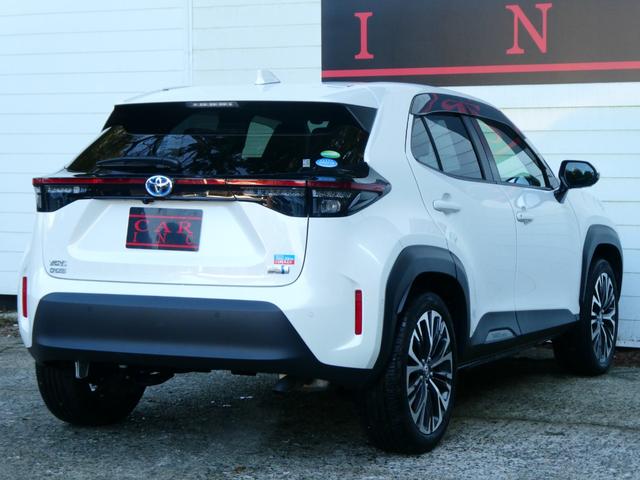 ヤリスクロス ハイブリッドＺ　トヨタセーフティ　衝突軽減　バックカメラ　レーダークルコン　全方位カメラ　レーンアシスト　ステリモ　パワーバックドア　パワーシート　前後ドラレコ　シートヒーター　純正メモリーナビ　ＡＣ１００Ｖ　ＥＴＣ（23枚目）