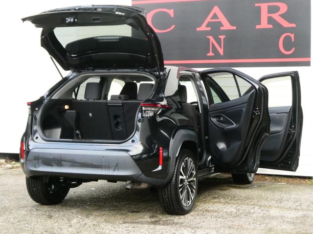 ヤリスクロス ハイブリッドＧ　トヨタセーフティ　衝突軽減　全方位カメラ　レーダークルコン　ＡＣ１００Ｖ　レーンアシスト　ＥＴＣ　ＢＳＭ　ステリモ　ドラレコ　コーナーセンサー　純正メモリーナビ　Ｂｌｕｅｔｏｏｔｈ　オートハイビーム（29枚目）