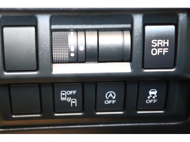 ＸＶ ２．０ｉ－Ｓ　アイサイト　ナビ　ル－フレール　バックカメラ　ＥＴＣ　Ｘモード　ヒルホールドスイッチ　アルミペダル　歩行者保護エアバッグ　ヒーテットドアミラー　フロントワイパーデアイサー　ステアリング連動ＬＥＤヘッドランプ（12枚目）