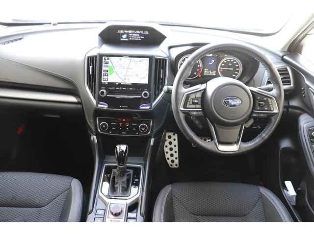 フォレスター アドバンスパワーリヤゲート　ルーフレールＦＳＢカメラナビ　ＥＴＣ　ドラレコ　オートビークルホールド　シートヒーター　スマートリヤビューミラー　ドライバーモニタリングシステム　ステアリングヒーター　シートポジションメモリー　スバルリヤビークルディテクション（6枚目）