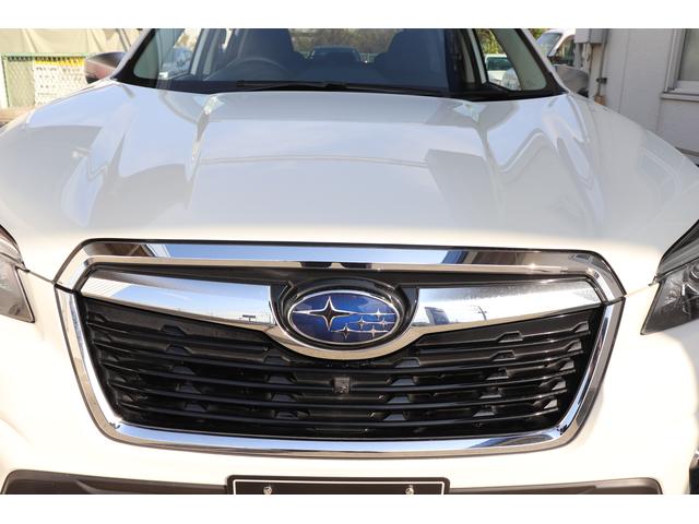 フォレスター アドバンスパワーリヤゲート　ルーフレールＦＳＢカメラナビ　ＥＴＣ　ドラレコ　オートビークルホールド　シートヒーター　スマートリヤビューミラー　ドライバーモニタリングシステム　ステアリングヒーター　シートポジションメモリー　スバルリヤビークルディテクション（17枚目）