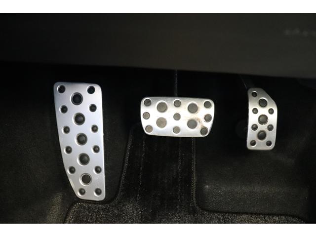 フォレスター アドバンスパワーリヤゲート　ルーフレールＦＳＢカメラナビ　ＥＴＣ　ドラレコ　オートビークルホールド　シートヒーター　スマートリヤビューミラー　ドライバーモニタリングシステム　ステアリングヒーター　シートポジションメモリー　スバルリヤビークルディテクション（39枚目）