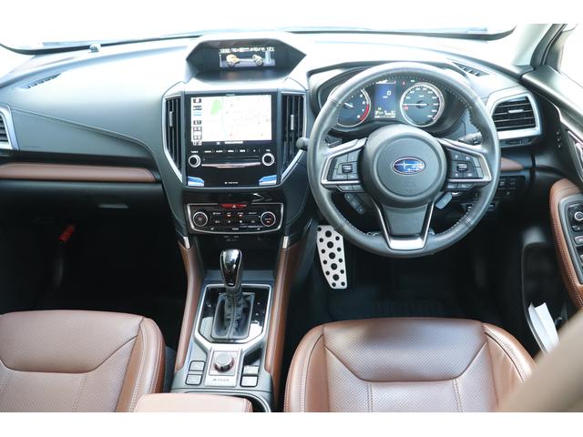 フォレスター アドバンス本革シート　パワーリヤゲートＦＳＢカメラ８型ナビ　ＥＴＣ　ドラレコ　スマートリヤビューミラー　ステアリングヒーター　オートビークルホールード　ドライバーモニタリングシステム　シートポジションメモリーアルミペダル　Ｘモードリヤビークルディテクション（6枚目）