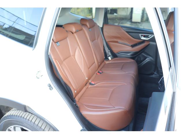 フォレスター アドバンス本革シート　パワーリヤゲートＦＳＢカメラ８型ナビ　ＥＴＣ　ドラレコ　スマートリヤビューミラー　ステアリングヒーター　オートビークルホールード　ドライバーモニタリングシステム　シートポジションメモリーアルミペダル　Ｘモードリヤビークルディテクション（21枚目）