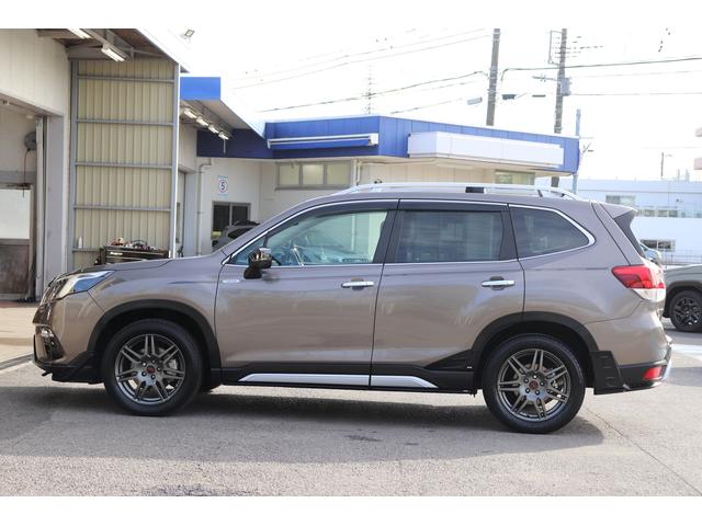 フォレスター アドバンス 8型ナビ本革シートパワーリヤゲートFSBカメラ オートビークルホールード ドライバーモニタリングシステム ステアリングヒーター シートポジションメモリー アルミペダル ルーフレール リヤビークルディテクション(3枚目)