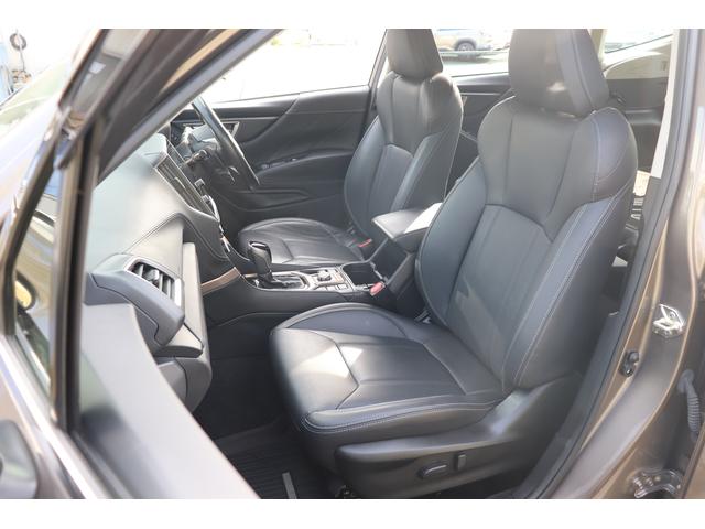 フォレスター アドバンス 8型ナビ本革シートパワーリヤゲートFSBカメラ オートビークルホールード ドライバーモニタリングシステム ステアリングヒーター シートポジションメモリー アルミペダル ルーフレール リヤビークルディテクション(9枚目)