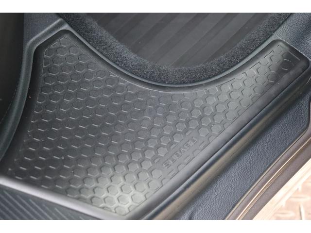 フォレスター アドバンス 8型ナビ本革シートパワーリヤゲートFSBカメラ オートビークルホールード ドライバーモニタリングシステム ステアリングヒーター シートポジションメモリー アルミペダル ルーフレール リヤビークルディテクション(42枚目)