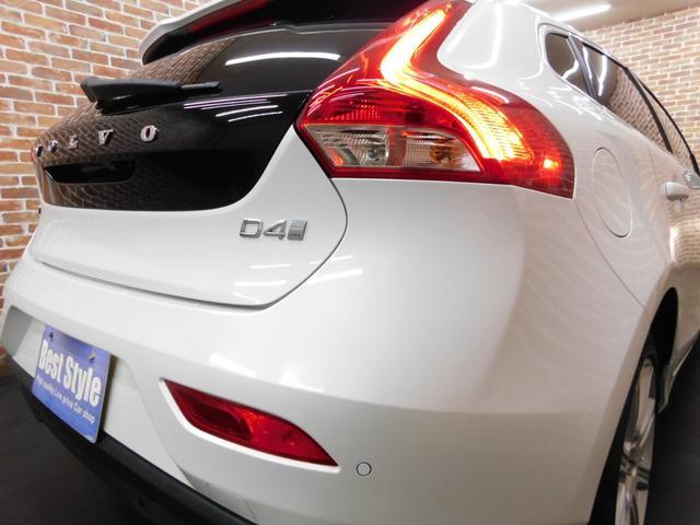 Ｖ４０ Ｄ４　インスクリプション　ディーゼルターボ　インテリセーフ　ブロンド革　ナビ　ハーマンカードン　バックカメラ　スマートキー　ＤＳＲＣ　オートＬＥＤ　アイシン製８速オートマ　禁煙車　ワンオーナー　整備記録簿　２０１９最終モデル（46枚目）