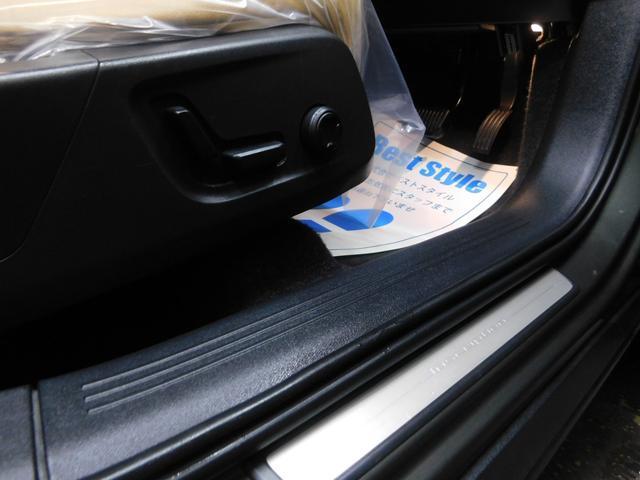 ＸＣ４０ Ｔ４　ＡＷＤ　インスクリプション　インテリセーフ　アンバー革　サンルーフ　ナビ　ＤＴＶ　ハーマンカードン　全方位カメラ　スマートキー　ＤＳＲＣ　オートＬＥＤ　アイシン製８速オートマ　禁煙車　ワンオーナー　整備記録簿　２０１９モデル（35枚目）