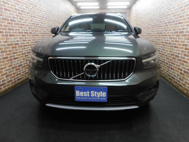 ＸＣ４０ Ｔ４　ＡＷＤ　インスクリプション　インテリセーフ　アンバー革　サンルーフ　ナビ　ＤＴＶ　ハーマンカードン　全方位カメラ　スマートキー　ＤＳＲＣ　オートＬＥＤ　アイシン製８速オートマ　禁煙車　ワンオーナー　整備記録簿　２０１９モデル（52枚目）