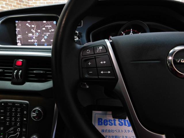 Ｖ４０ Ｄ４　インスクリプション　ディーゼルターボ　２０１８モデル　インテリＳ　ブロンド革　パノラマルーフ　ナビ　バックカメラ　スマキー　ハーマンカードン　Ｐアシストパイロット　ドライブレコーダー　デイタイムＬＥＤ　禁煙車　整備記録簿（30枚目）