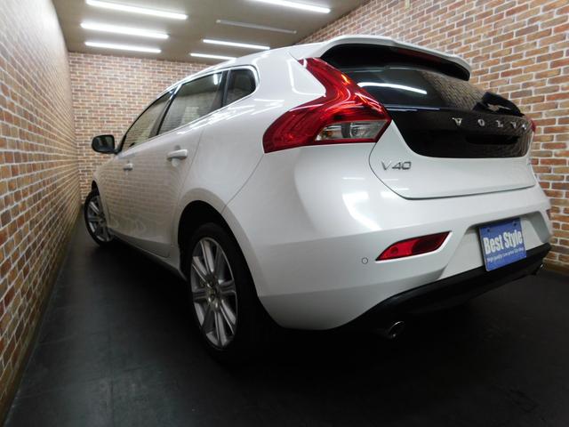 Ｖ４０ Ｄ４　インスクリプション　ディーゼルターボ　２０１８モデル　インテリＳ　ブロンド革　パノラマルーフ　ナビ　バックカメラ　スマキー　ハーマンカードン　Ｐアシストパイロット　ドライブレコーダー　デイタイムＬＥＤ　禁煙車　整備記録簿（57枚目）