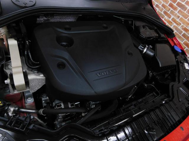 D4 クラシック ディーゼルターボ インテリセーフ 黒革 サンルーフ 純正ナビ DTV バックカメラ スマートキー DSRC キセノン アイシン製8速オートマ 禁煙車 ワンオーナー 整備記録簿 2018最終モデル(18枚目)