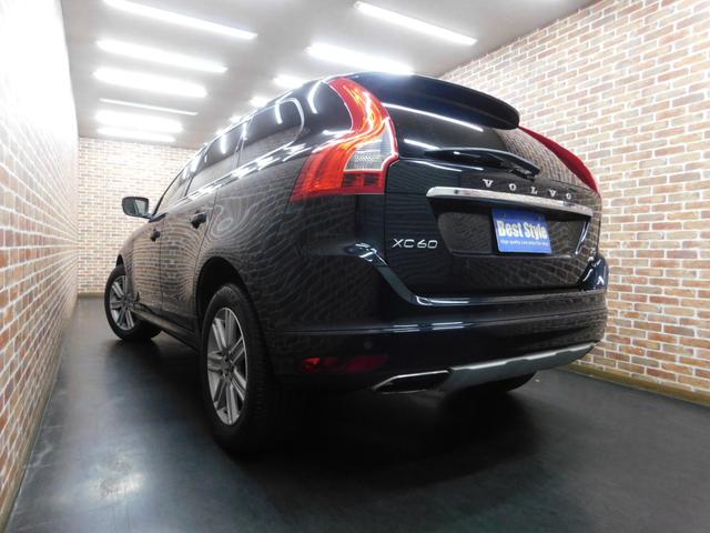 ＸＣ６０ Ｔ５　ＡＷＤ　ＳＥ　インテリセーフ　黒革　ナビ　サイド＆バックカメラ　スマートキー　ＤＳＲＣ　前後ドライブレコーダー（純正）　オートキセノン　アイシン製６速オートマ　禁煙車　ワンオーナー　整備記録簿全Ｄ　２０１６モデル（57枚目）