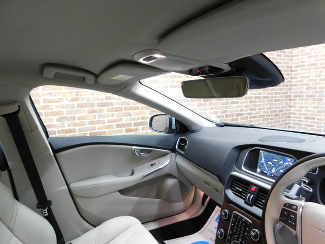 Ｖ４０ Ｄ４　インスクリプション　ディーゼルターボ　インテリセーフ　ブロンド革　ナビ　ＤＴＶ　ハーマンカードン　バックカメラ　スマキー　ＤＳＲＣ　ＬＥＤへッド　アイシン製８速ＡＴ　禁煙車　ワンオーナー　整備記録簿　２０１７モデル（38枚目）